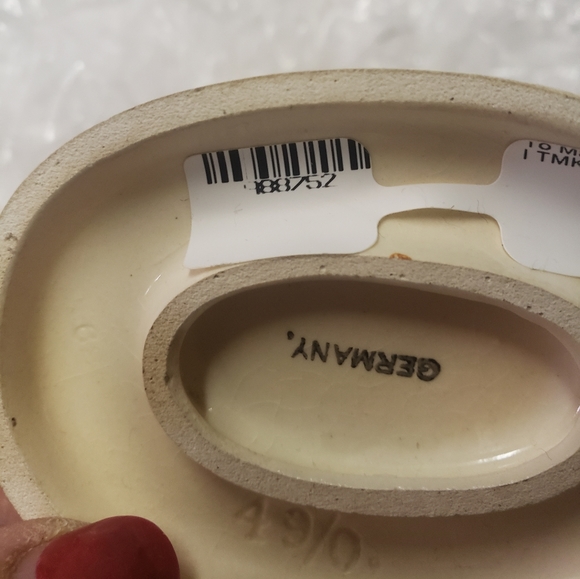 Hummel Figurine - Picture 3 of 4